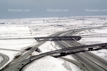 Snow, cars, Vehicle, Cold, Ice, Frozen, Icy, Winter, Interchange in Chicago