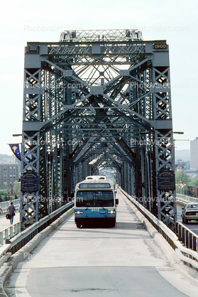 Royal Alexandra Interprovincial Bridge, steel truss cantilever bridge, Ottawa River, Gatineau, Quebec