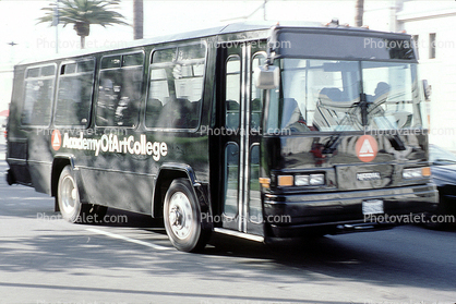 Academy of Art College shuttle bus