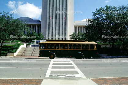 Tallahasee, State Capitol Building, Crosswalk, Trolley