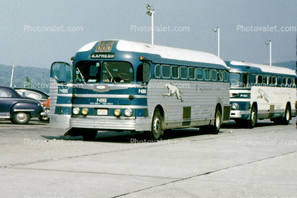 Silverside Greyhound Bus, 1940s