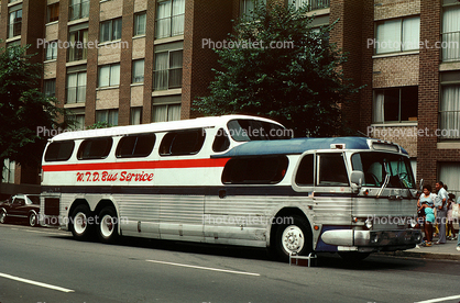 GM PD-4501 Scenicruiser, WT.D. Bus Service, August 1981