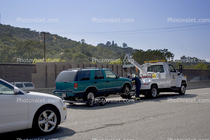 Tow Truck, Highway 101, Marin County, California, Towtruck