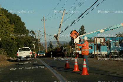 Downed Pole, Cones, SLOW, Bloomfield Road