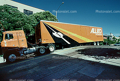 Allied Movers, Moving Van,  Divisadero Street, Pacific Heights, San Francisco, Pacific-Heights