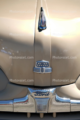 1948 Ford Super Deluxe Hood Ornament
