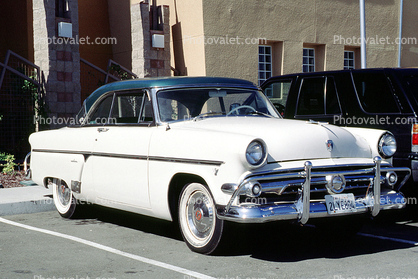 1954 Ford Custom Coupe, chrome grill, two-door coupe, 1950s