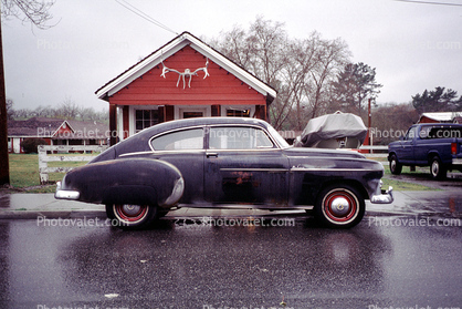 1950 Chevrolet Deluxe, Car, Vehicle, house, building, wet street, 1950s