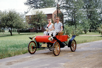 Horseless Carriage, automobile, car, vehicle, August 1960, 1960s