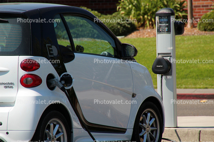 Electric Vehicle Charging Station, Smart Car Electric