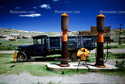 Bodie Ghost Town, Fuel Pumps, decay