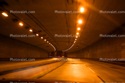 Tunnel, Lights