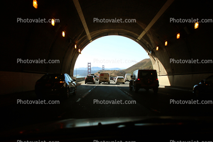 Robin Williams Tunnel, Marin County, cars