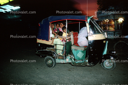 Jitney, Bajaj, Taxi, Ahmadabad, Three-Wheeler, 3-Wheeler, Tri-Wheeler, Minicar, artistic vehicle, microcar