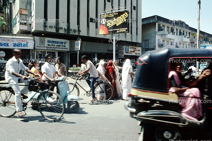 Bicycles, Road, Street, Bajaj, Taxi, Ahmadabad, Three-Wheeler, 3-Wheeler, Scooter, Tri-Wheeler, Minicar, microcar