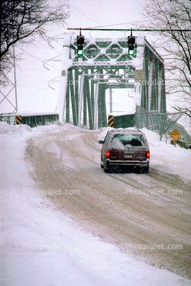 Truss Bridge, car, automobile, Vehicle, Snow, Cold, Ice, Chill, Syracuse