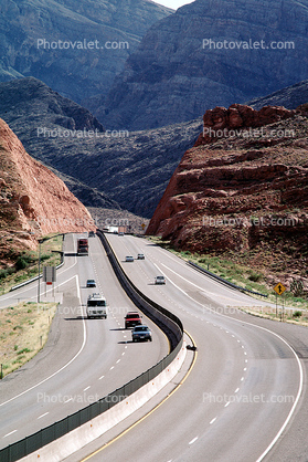 Cars, Level-A Traffic, Curve, Freeway, Lanes, Dashed Lines, Interstate Highway I-15, Car, Vehicle, Automobile