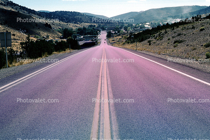 Road, Roadway, vanishing point, US Route 50, Highway, Road, Loneliest Highway, Eureka Nevada