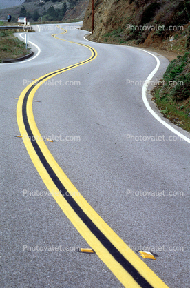 Double Yellow Line, Divide, Road, Roadway, Highway, S-curve, PCH, Pacific Coast Highway-1
