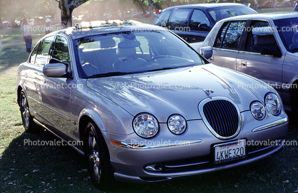 Jaguar, automobile