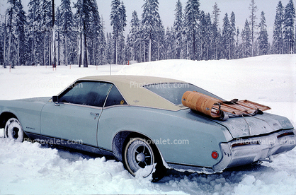 Buick Riviera, Sled, snow, Cold, Ice, Icy, Winter, Sierra-Nevada Mountains, California, automobile, 1968, 1960s