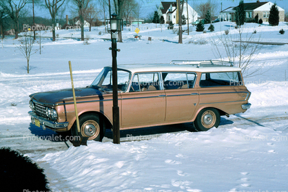 Rambler Station Wagon, Car, snow, cold, shovel, automobile, vehicle, January 1962, 1960s