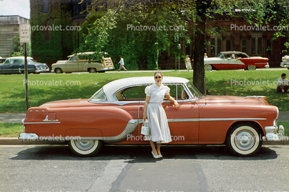 1954 Pontiac Star Chief, Woman, 1950s
