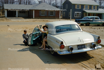 1955 Ford Thunderbird Hardtop, rear, tail, Mother, Boy, 1959, 1950s