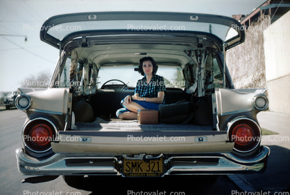 1959 Ford Fairlane 500 Station Wagon, rear, tailights, Woman, 1950s