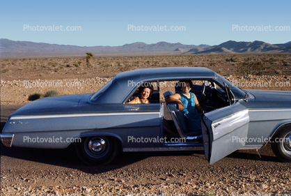 1962 Chevrolet Impala, Chevy, Women, Desert, 2-door, 1960s