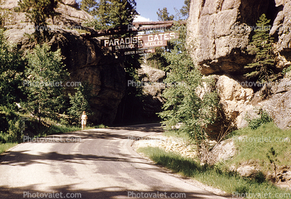 Paradise Gates, Entrance to the Needles, Road, 1950s