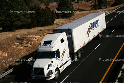 (Route-66), Volvo, Semi-trailer truck, Interstate Highway I-40, Roadway, Road, Semi