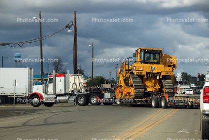 Oversize Load, Caterpillar Tractor, Firebaugh, Fresno County