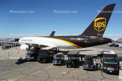Line-up of UPS Delivery Trucks through the ages, Boeing 757-24APF, N436UP