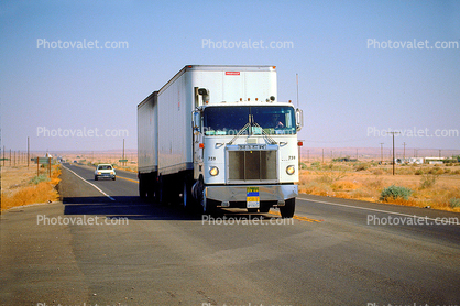 Mack Truck, Salton Sea, Semi-trailer, Semi, double trailer, Cabover