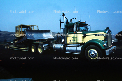 Tractor, Humboldt County, flatbed trailer