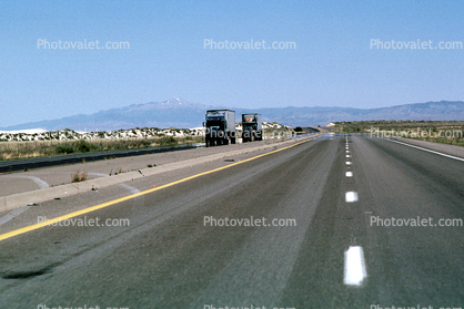Highway-70, White Sands National Monument, New Mexico, Semi-trailer truck, Semi
