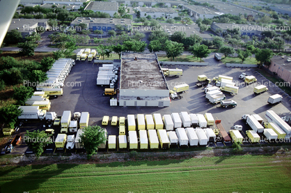 Ryder Truck Depot, Semi-trailer truck, Semi