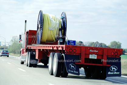 Wire Roll, Great Dane, flatbed trailer, mud guards, Interstate Highway I-64