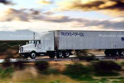 Trucks-For-You, near Alamogordo, highway-54, road, Kenworth, Highway
