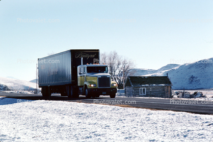 Freightliner, Del Norte, Highway 160, home, house, cold, snow
