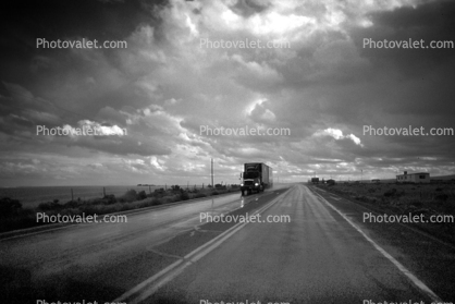 Volvo Truck, north of Green River, Highway-6