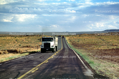 Highway 191, Volvo Truck, road, flatbed trailer