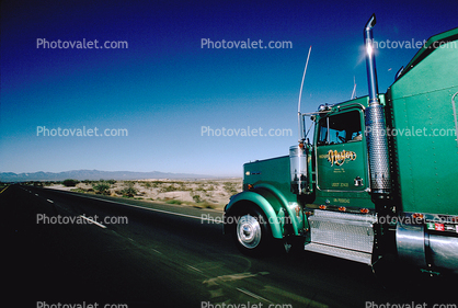 Interstate Highway I-15, Semi-trailer truck, Semi