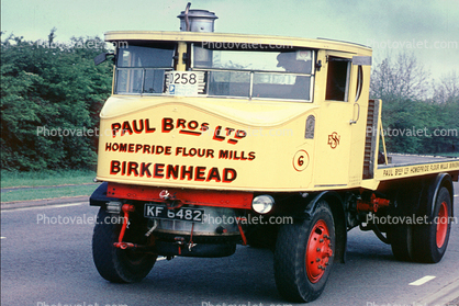 Paul Brothers Ltd, Birkenhead, flatbed trailer