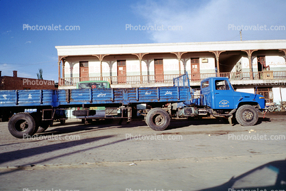 flatbed trailer, Kashgar China