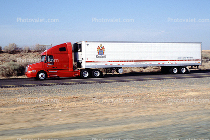 England, Interstate Highway I-5 near the Grapevine, Semi-trailer truck, Semi