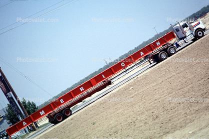 Steel Beams stretch flatbed, extendable flatbed trailer, Central Valley, California
