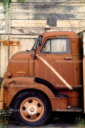 Rusting Truck, GMC, Rust, Jimmy, Cab-over Truck, Cab Forward