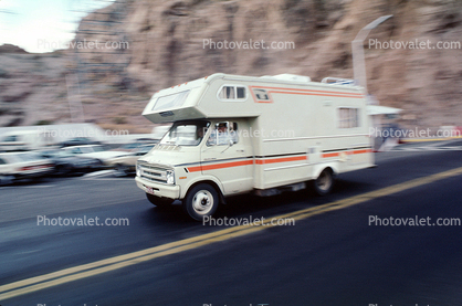 Dodge Van Camper, Hoover Dam, Nevada